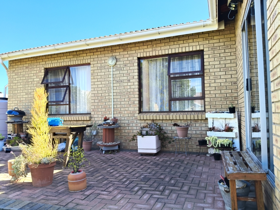 3 Bedroom Property for Sale in Noorsekloof Eastern Cape